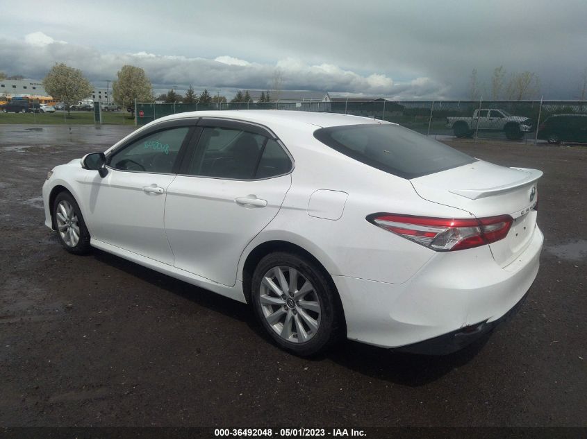 2018 TOYOTA CAMRY LE/SE/XLE/L - 4T1B11HK9JU102940
