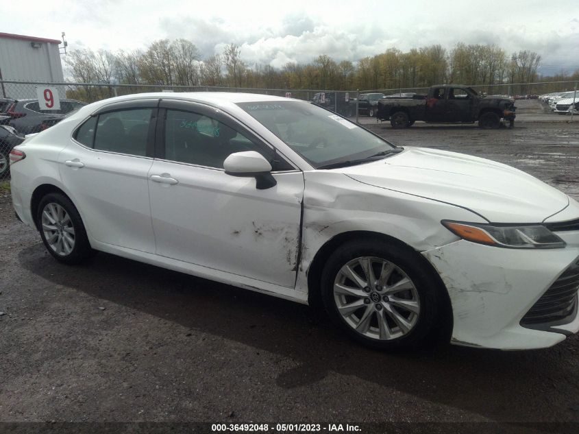 2018 TOYOTA CAMRY LE/SE/XLE/L - 4T1B11HK9JU102940