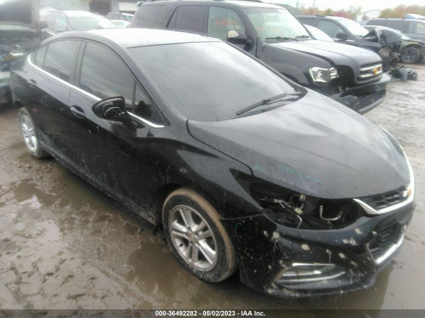 2018 CHEVROLET CRUZE LT - 1G1BE5SM6J7184627