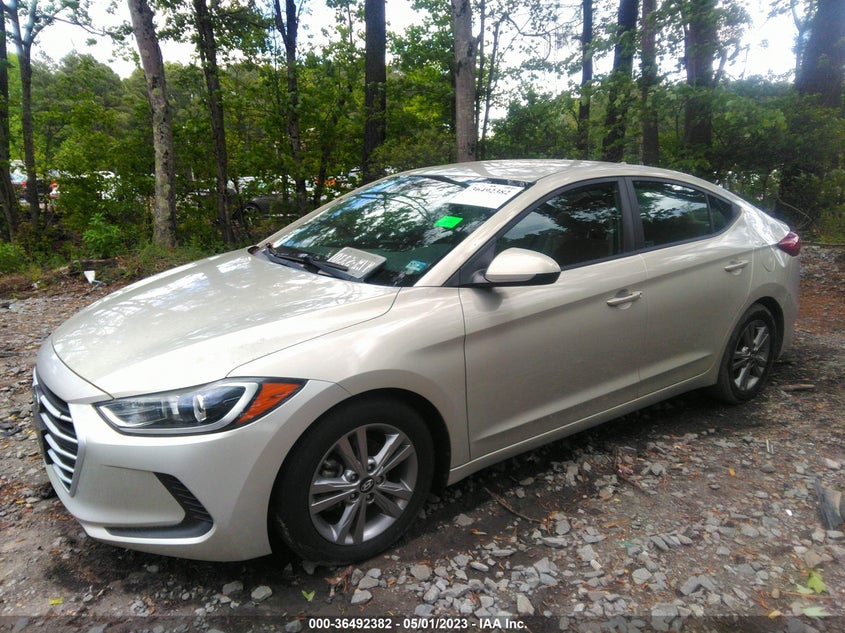 VIN KMHD84LF4HU246003 2017 HYUNDAI ELANTRA SE