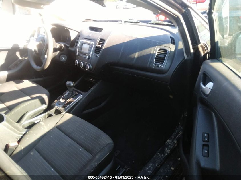 2017 KIA FORTE LX - 3KPFL4A7XHE076557