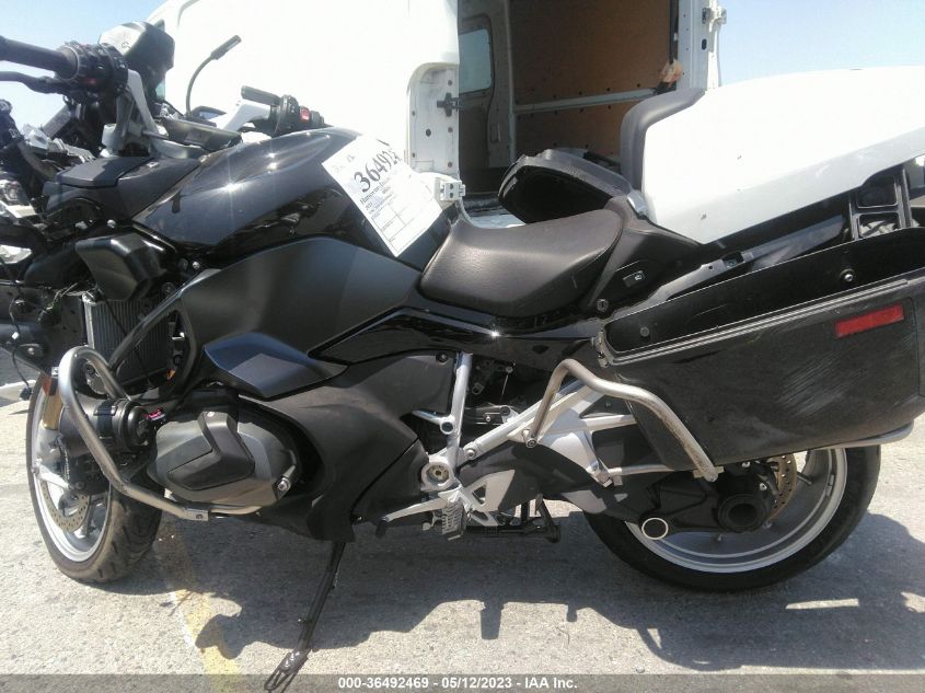 2022 BMW R 1250 RT - WB10L0308N6F72666