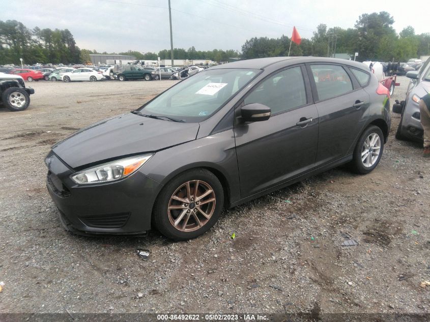 2015 FORD FOCUS SE - 1FADP3K24FL339340