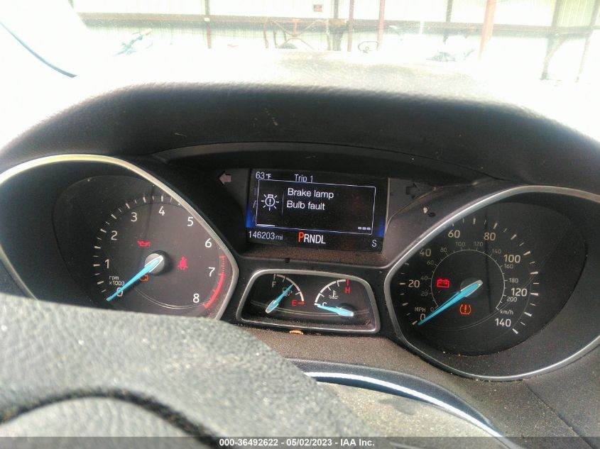2015 FORD FOCUS SE - 1FADP3K24FL339340