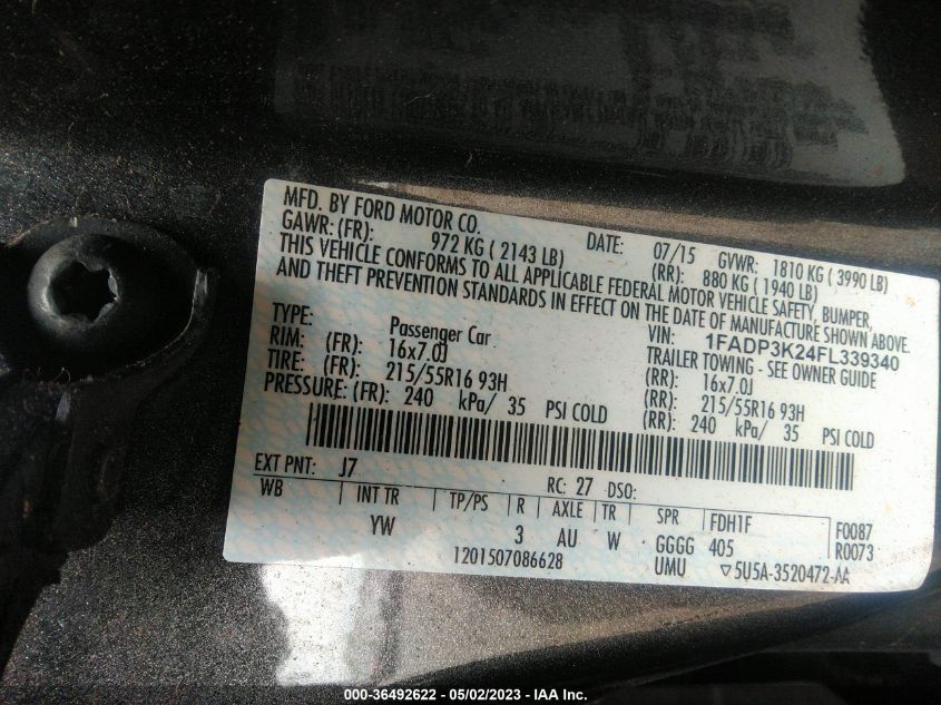 2015 FORD FOCUS SE - 1FADP3K24FL339340