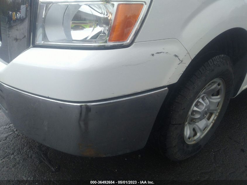 2013 NISSAN NV SV 1N6BF0KY5DN114074