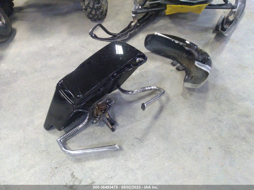 2011 HARLEY-DAVIDSON FLHRC 1HD1FRM17BB665400