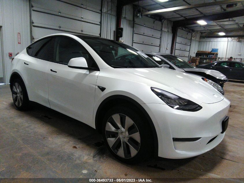 2023 TESLA MODEL Y LONG RANGE - 7SAYGDEE1PA081080