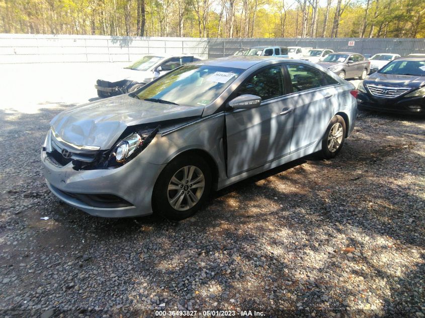 2014 HYUNDAI SONATA GLS - 5NPEB4AC1EH852884