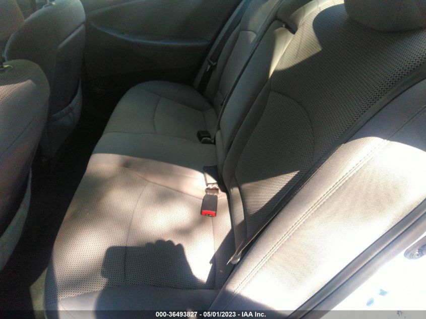 2014 HYUNDAI SONATA GLS - 5NPEB4AC1EH852884