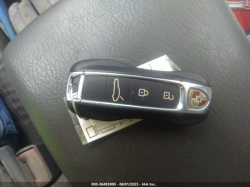 VIN WP0AA2A71LL102256 2020 PORSCHE PANAMERA
