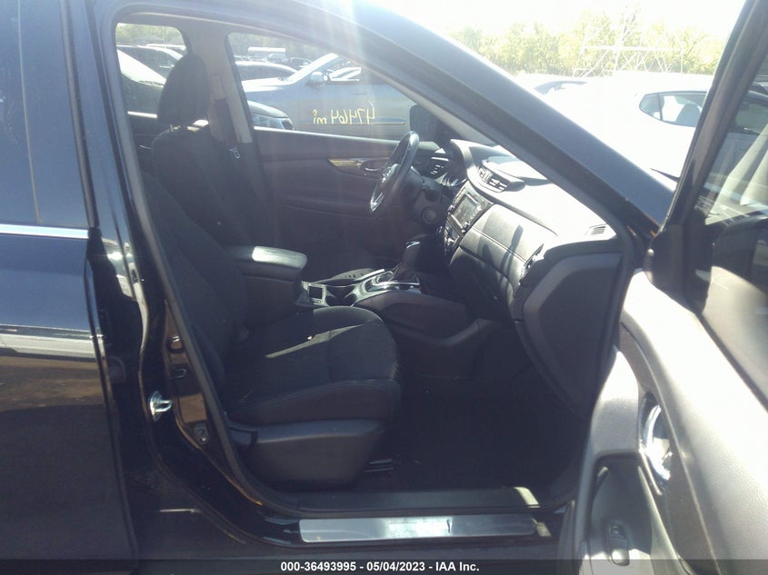 VIN 5N1AT2MVXJC730202 2018 NISSAN ROGUE SV