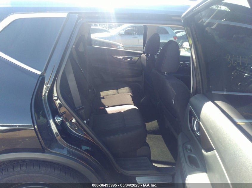 VIN 5N1AT2MVXJC730202 2018 NISSAN ROGUE SV