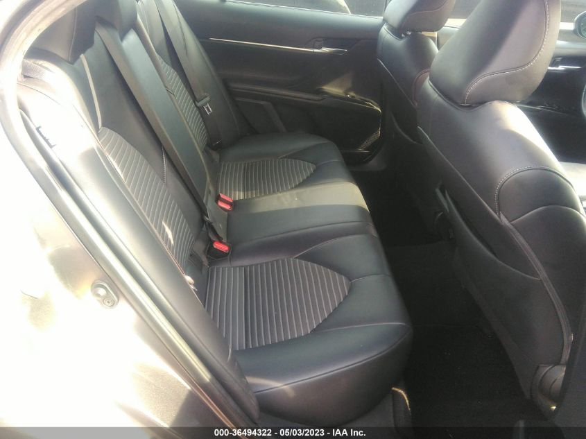 2019 TOYOTA CAMRY SE - 4T1B11HK0KU708256