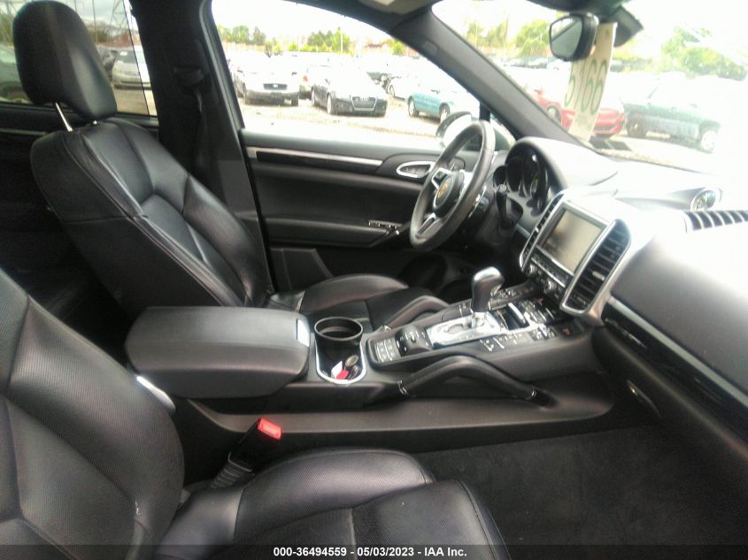 2016 PORSCHE CAYENNE S E-HYBRID - WP1AE2A20GLA59574