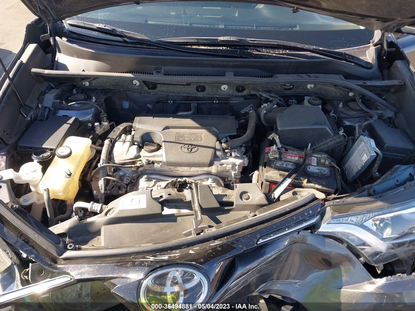 VIN JTMRFREV0HJ130509 2017 TOYOTA RAV4 XLE