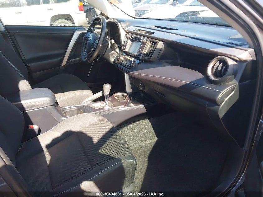 VIN JTMRFREV0HJ130509 2017 TOYOTA RAV4 XLE