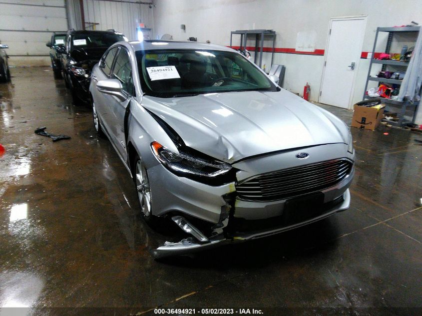 2017 FORD FUSION ENERGI TITANIUM/PLATINUM - 3FA6P0SU2HR267874