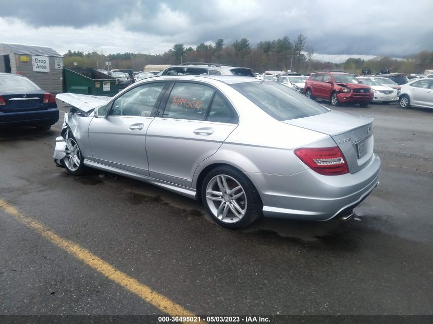 2014 MERCEDES-BENZ C 300 SPORT 4MATIC/LUXURY 4MATIC WDDGF8AB4EA894958