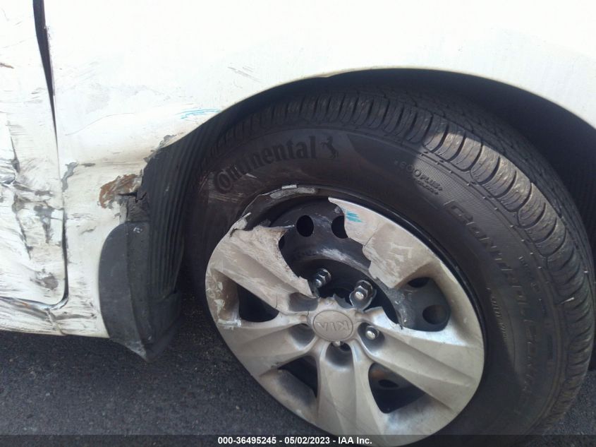 2016 KIA FORTE LX - KNAFK4A65G5492811
