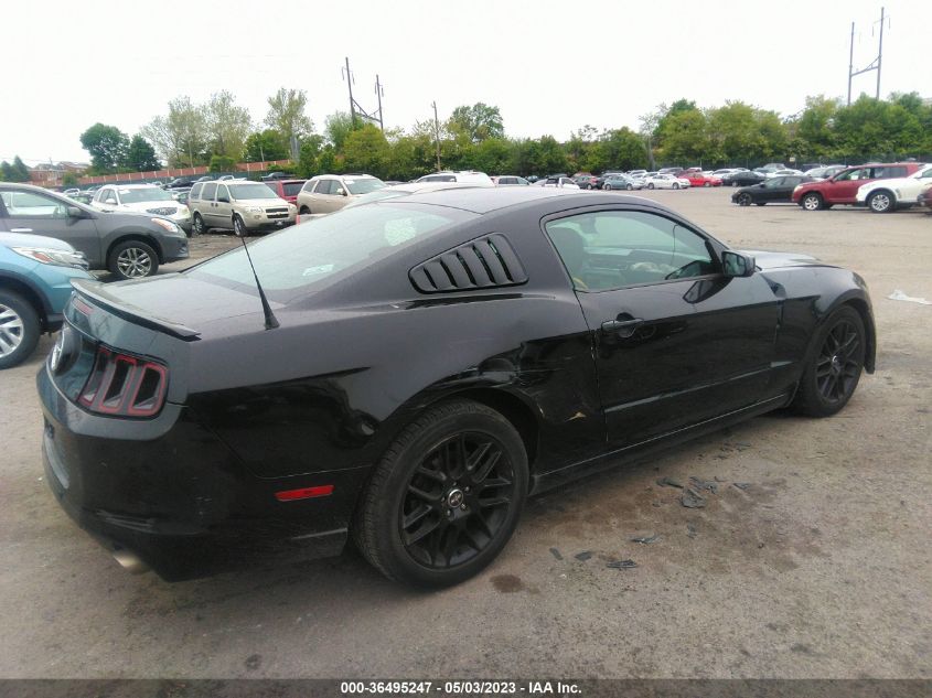 2014 FORD MUSTANG V6 - 1ZVBP8AM5E5260597