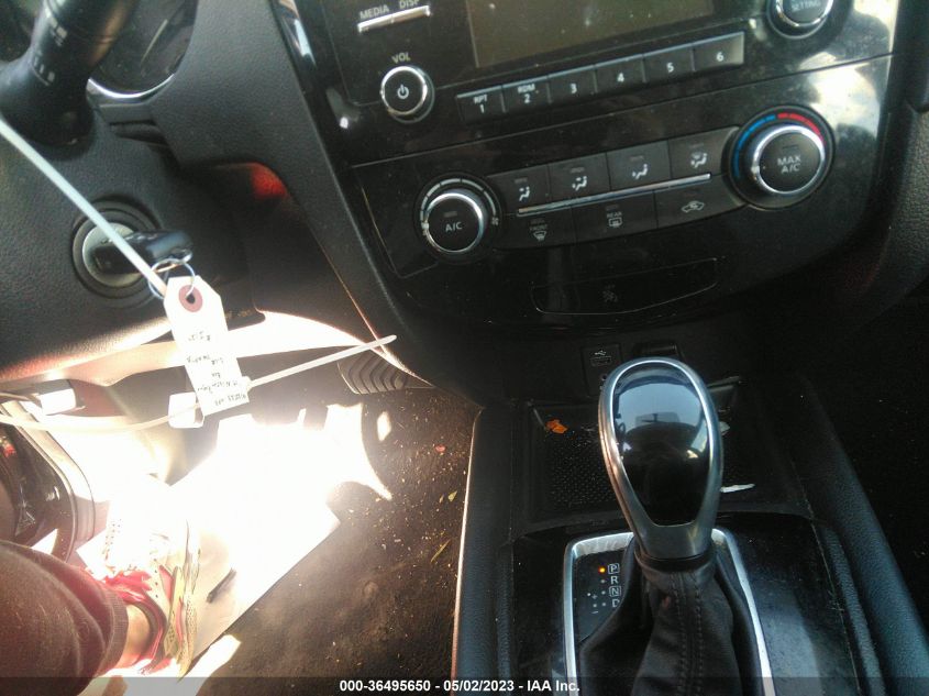 2017 NISSAN ROGUE S - 5N1AT2MT7HC775381