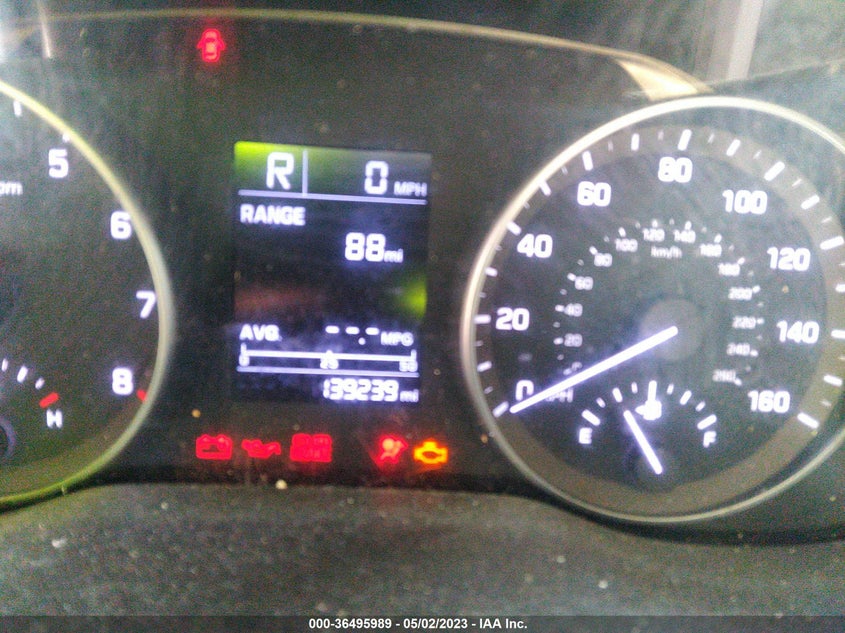 VIN 5NPD74LF3HH196535 2017 HYUNDAI ELANTRA SE