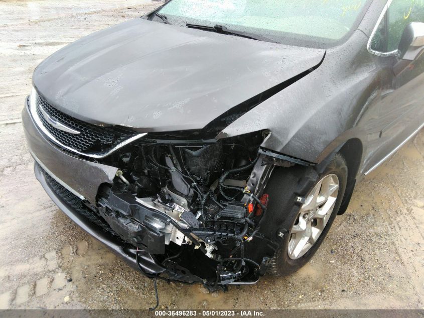 2017 CHRYSLER PACIFICA LIMITED - 2C4RC1GG9HR560222