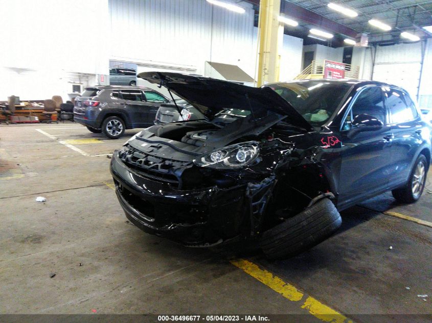2017 PORSCHE CAYENNE - WP1AA2A25HKA89320