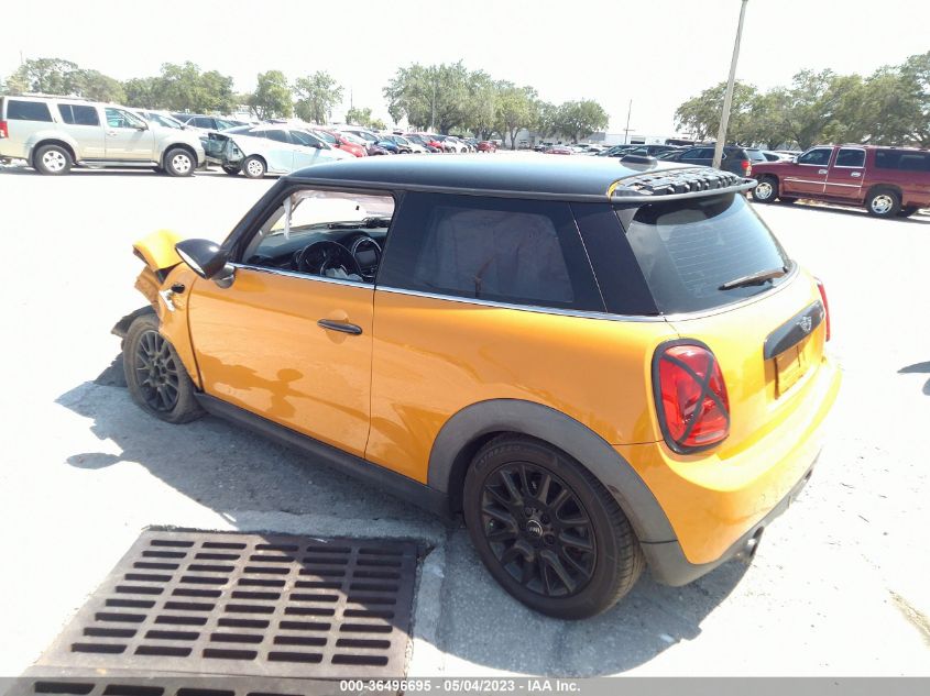 2015 MINI HARDTOP COOPER - WMWXM5C53F3A97418