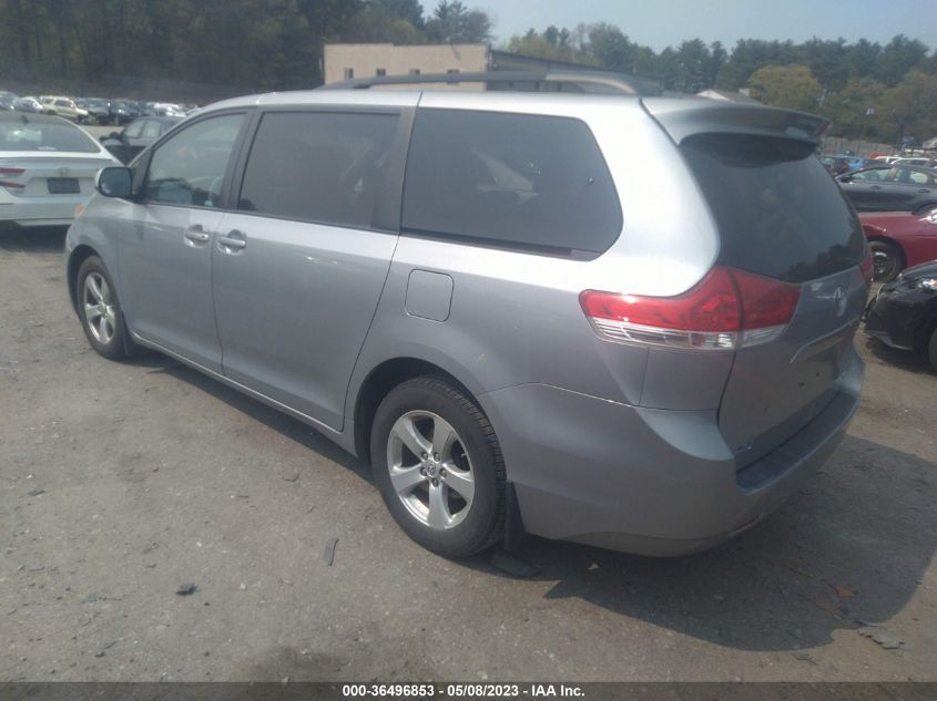 2013 TOYOTA SIENNA LE - 5TDKK3DC5DS305389