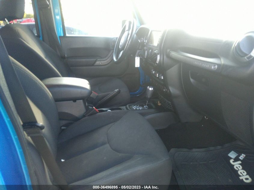 2016 JEEP WRANGLER UNLIMITED SPORT - 1C4BJWDG0GL288322