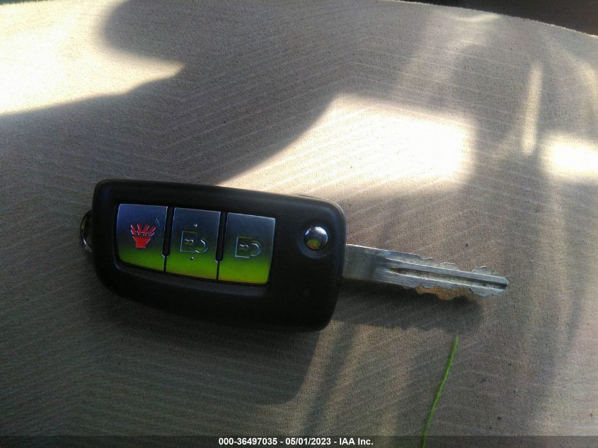 2015 NISSAN ROGUE S - KNMAT2MT0FP559513