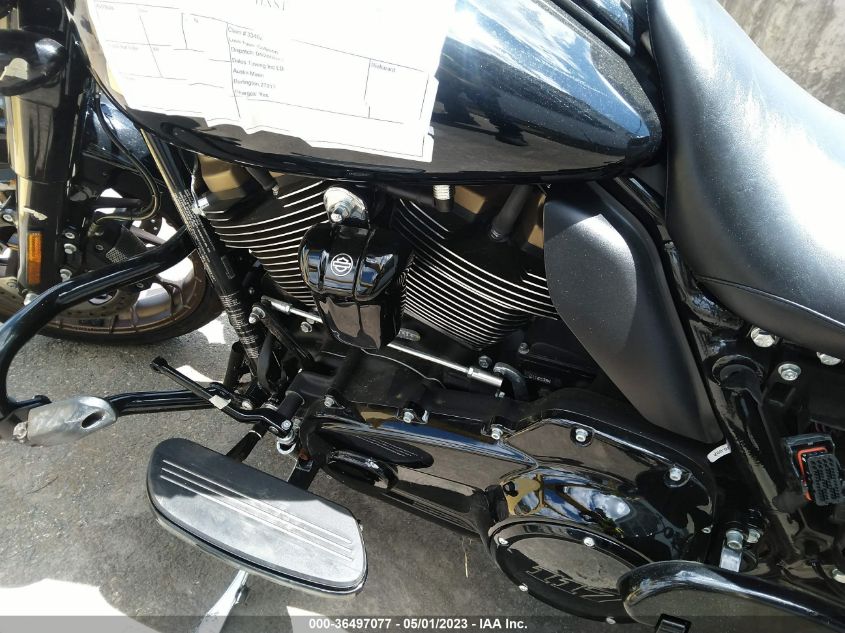 2022 HARLEY-DAVIDSON FLHXST 1HD1ABL1XNB620141