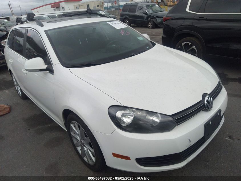 2013 VOLKSWAGEN JETTA SPORTWAGEN TDI W/SUNROOF & NAV - 3VWPL7AJ3DM624557