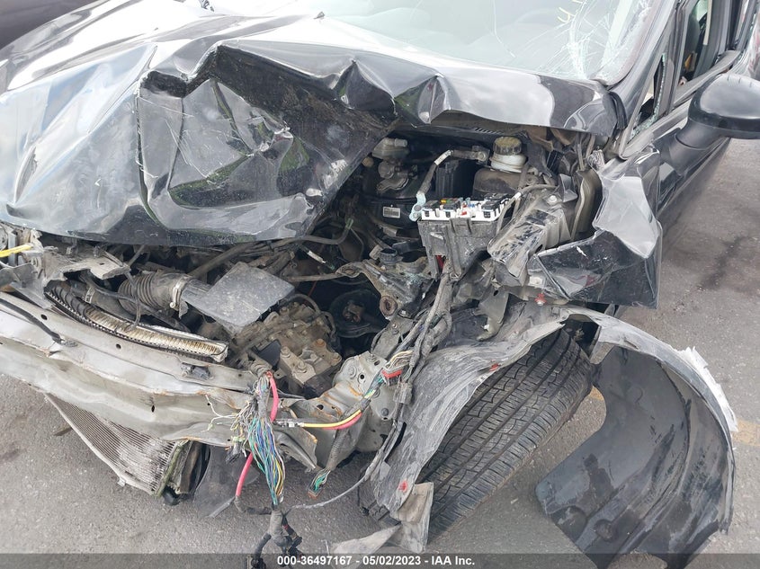 VIN 3FADP4EJ9JM110135 2018 FORD FIESTA SE