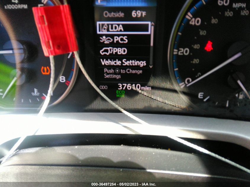 2017 TOYOTA RAV4 XLE - 2T3RFREV2HW654472