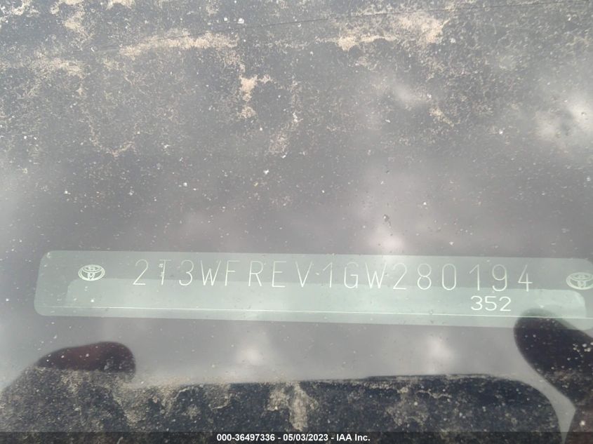 2016 TOYOTA RAV4 XLE - 2T3WFREV1GW280194