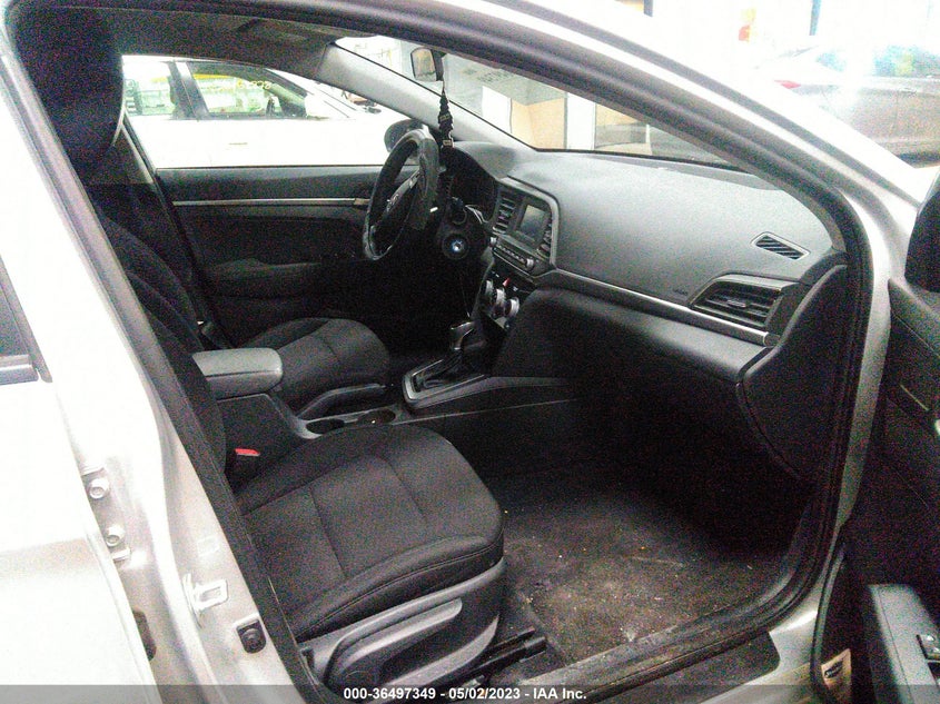 VIN 5NPD74LF0KH482656 2019 HYUNDAI ELANTRA SE