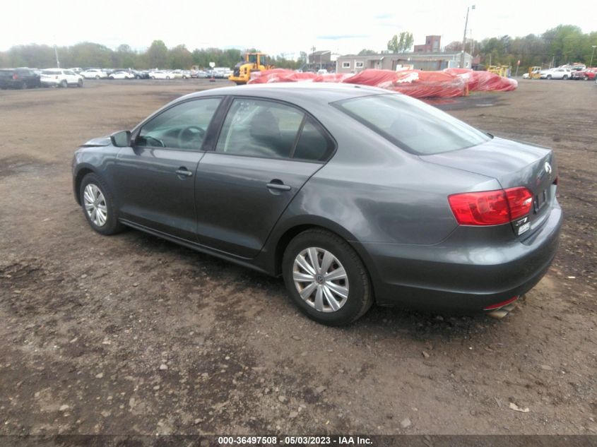 2014 VOLKSWAGEN JETTA SEDAN S - 3VW2K7AJ7EM255829