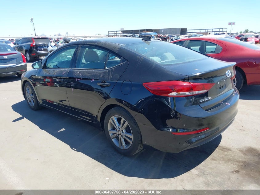 VIN 5NPD84LF8HH055232 2017 HYUNDAI ELANTRA SE