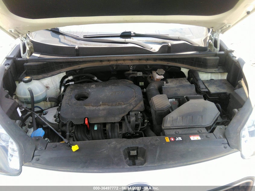 VIN KNDPMCAC1K7613655 2019 KIA SPORTAGE LX