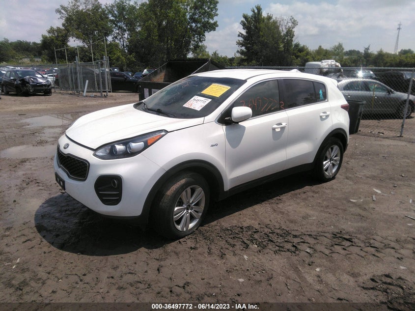VIN KNDPMCAC1K7613655 2019 KIA SPORTAGE LX