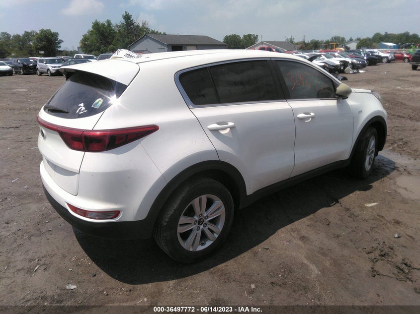 VIN KNDPMCAC1K7613655 2019 KIA SPORTAGE LX