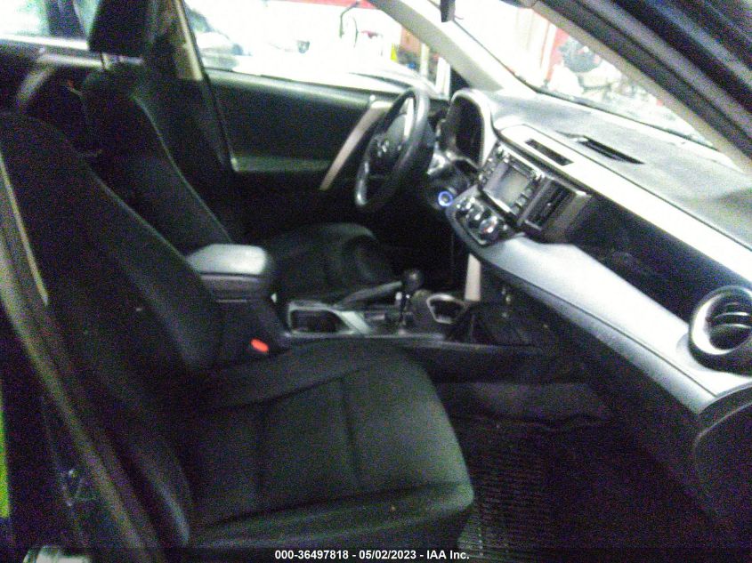 2018 TOYOTA RAV4 LE - JTMBFREV8JJ184759