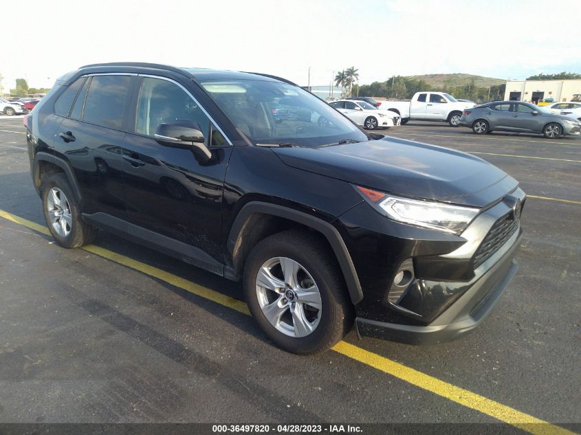 2021 TOYOTA RAV4 XLE - 2T3W1RFV7MC100811