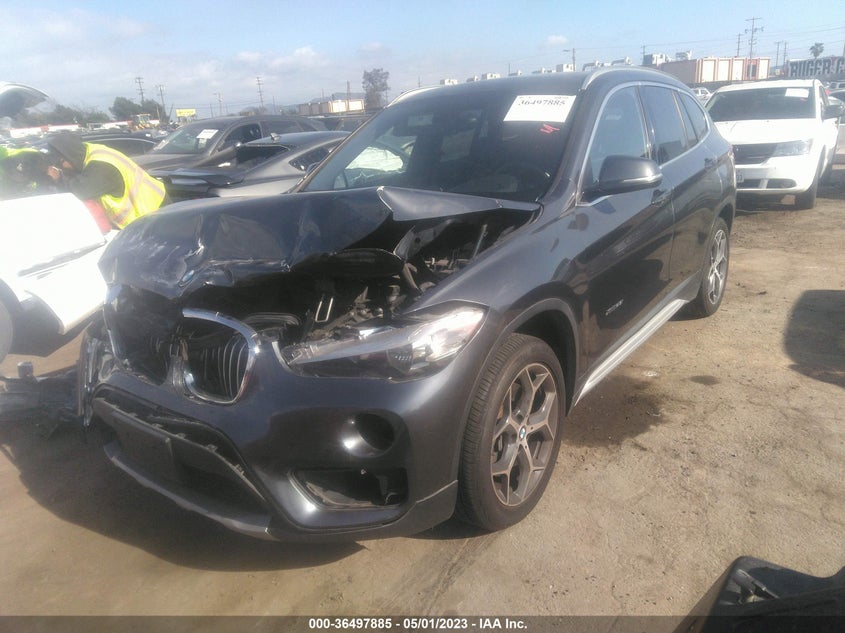 VIN WBXHT3C35J5F90868 2018 BMW X1 XDRIVE28I