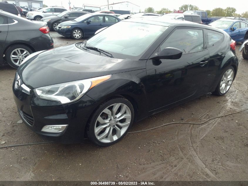 2013 HYUNDAI VELOSTER W/RED INT - KMHTC6AD6DU129637