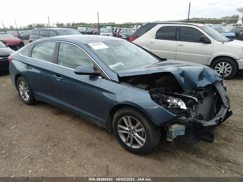 2015 HYUNDAI SONATA 2.4L SE - 5NPE24AF8FH208813