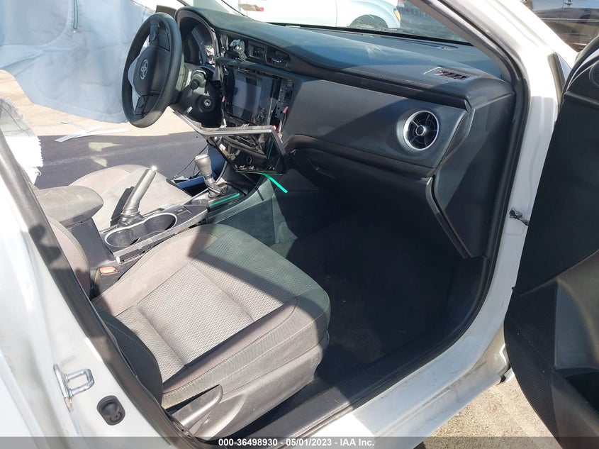 VIN 2T1BURHE5HC823686 2017 TOYOTA COROLLA L/LE/XLE/SE